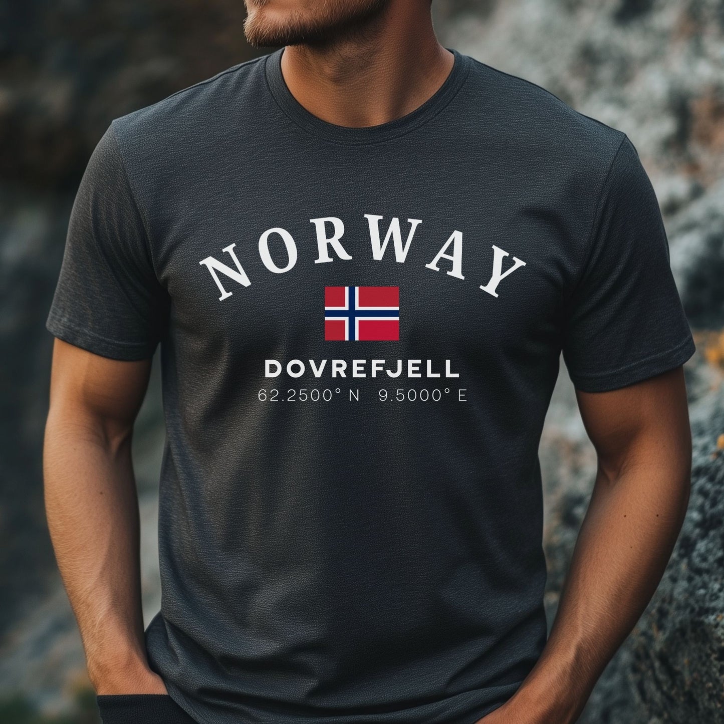 Dovrefjell Coordinates – Men’s Norway Flag T-Shirt